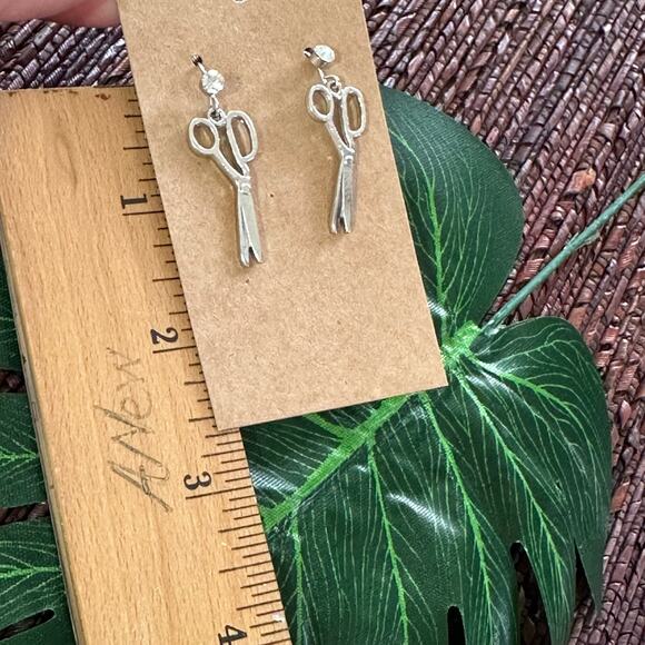 BOGO FREE HAIRDRESSER SCISSORS EARRINGS - Picture 4 of 4